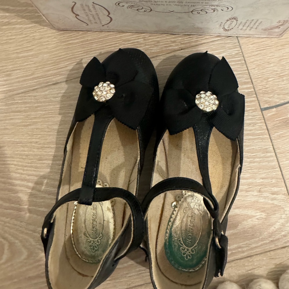 Girls shoes - Picture 4 of 7